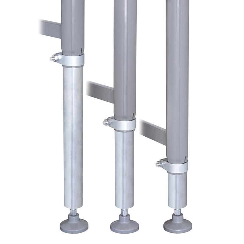 Adjustable height roller stand